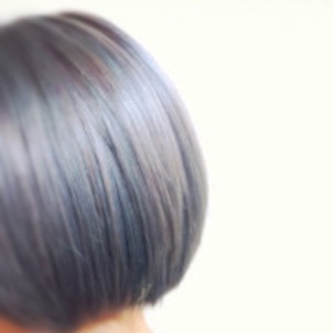 ハイ透明感なブルージュで髪色も春本番！！